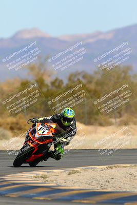 media/Mar-12-2022-SoCal Trackdays (Sat) [[152081554b]]/Turn 2 (1145am)/